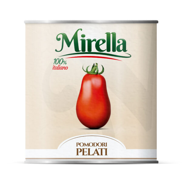 Peeled tomatoes from Puglia with sauce